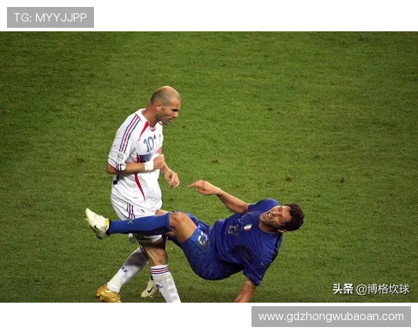 暴力足球历史十大球星排名 揭秘那些让对手胆寒的铁血硬汉 暴力足球历史十大球星排名 揭秘那些让对手胆寒的铁血硬汉