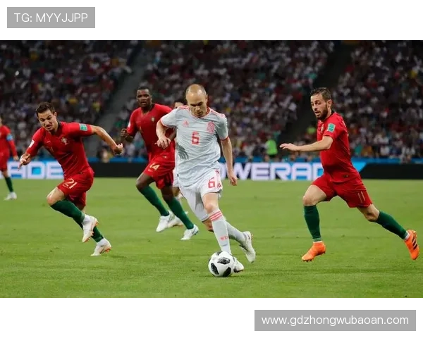 网络足球球星崛起：全球虚拟平台上的新兴足球力量与粉丝文化